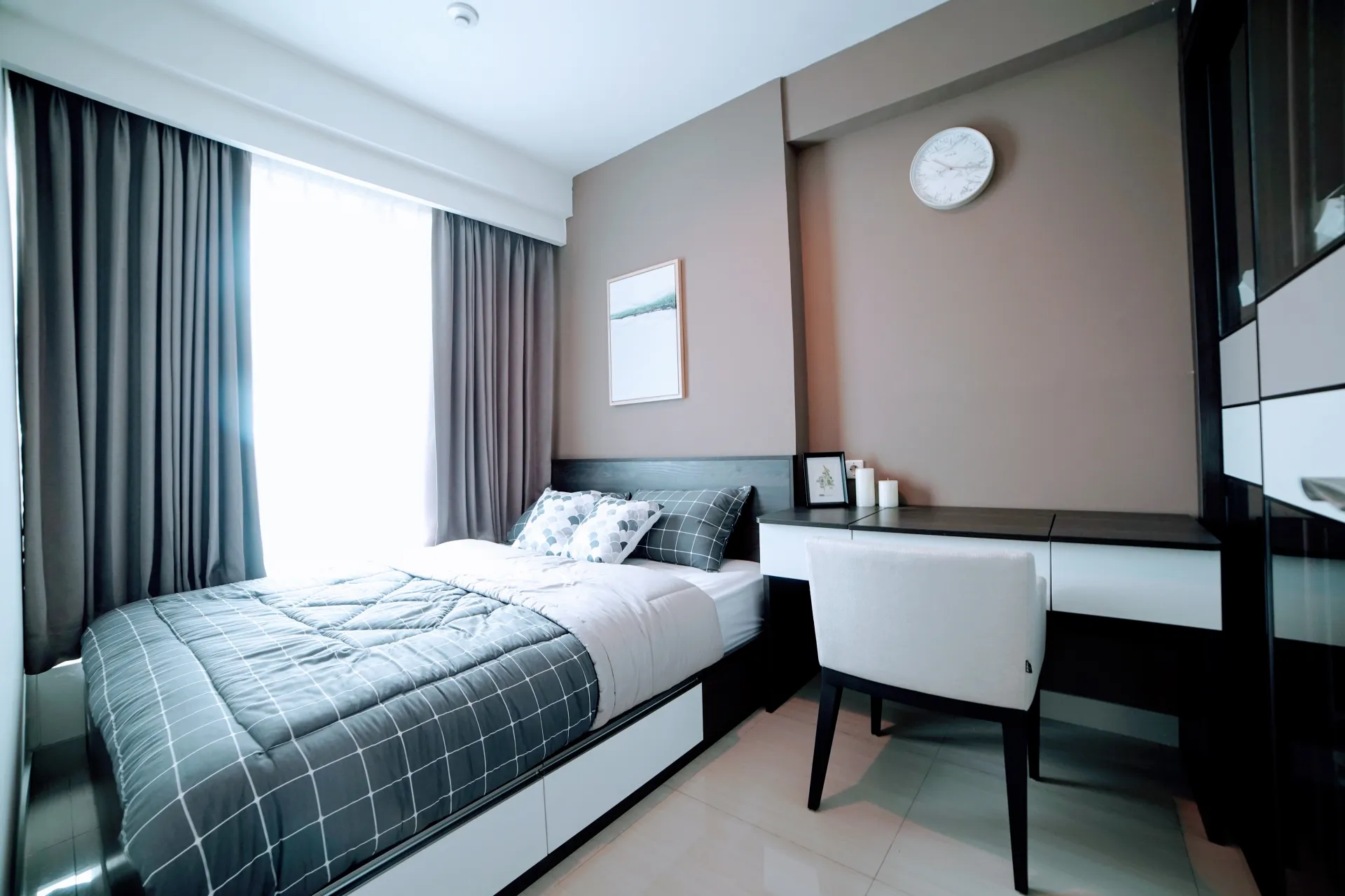 Emerald - 1 BR