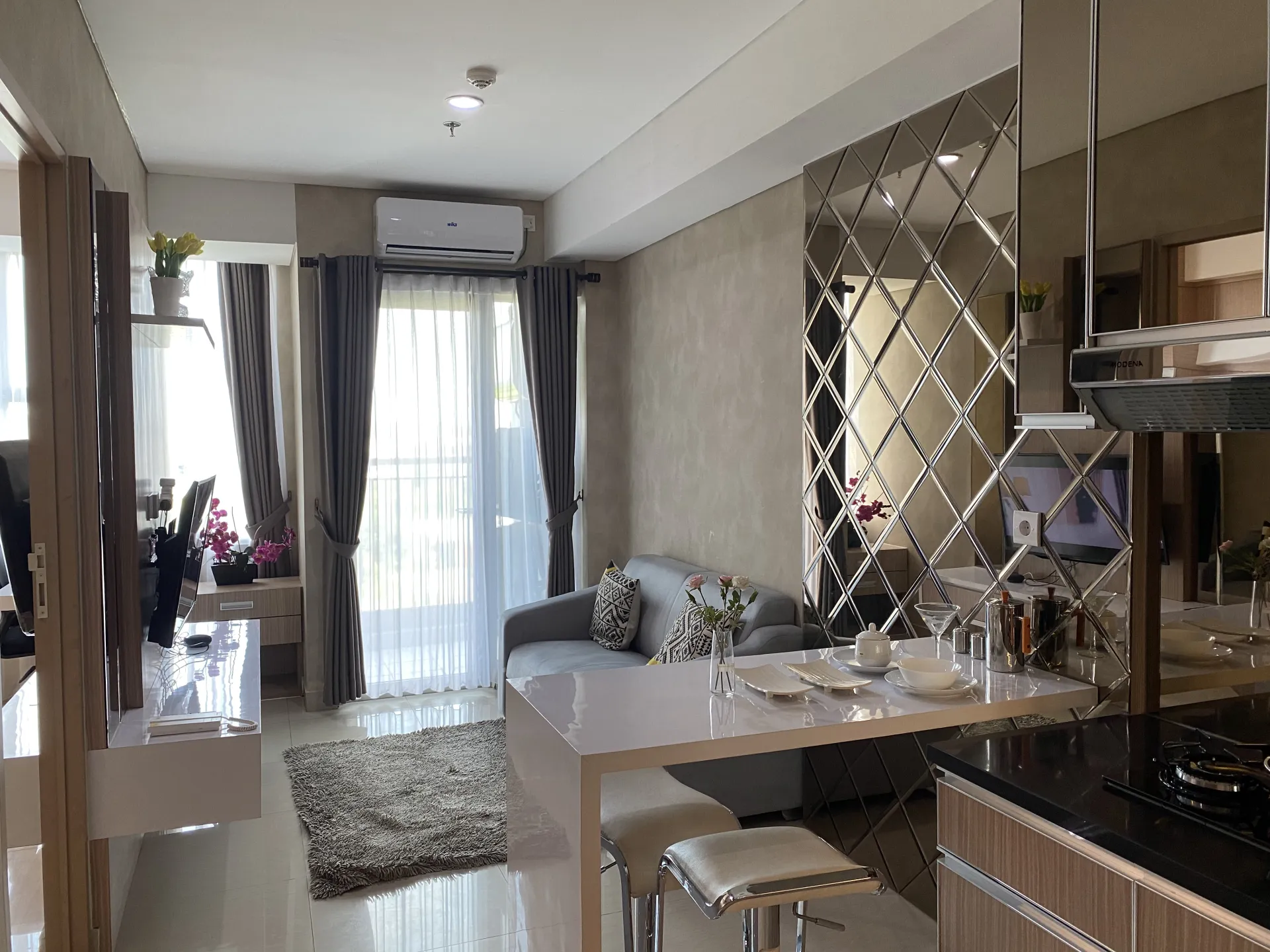 1-BR